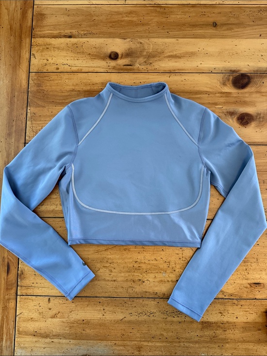 Nike Tops - Nike Dri-Fit women’s training top size S